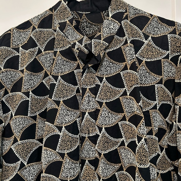 Geometric Patterned Coat - Picture 2 of 5